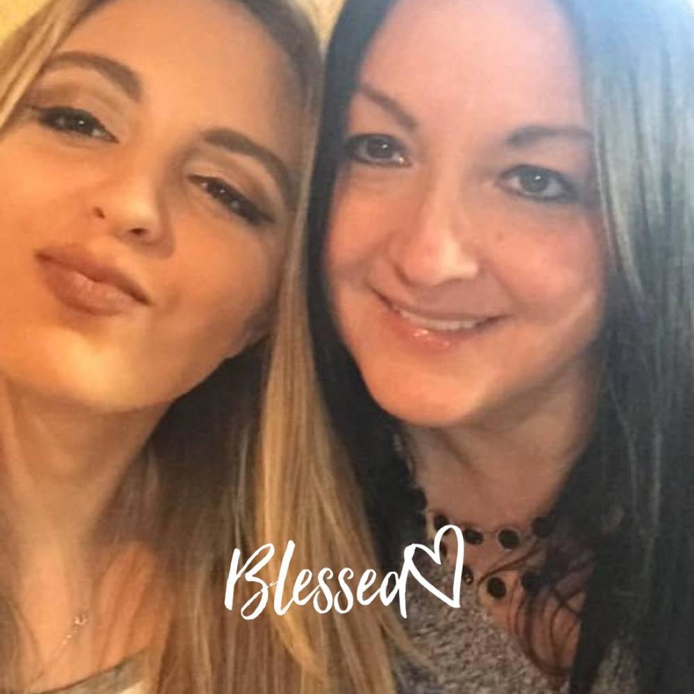 Meet your Posher, Teresa